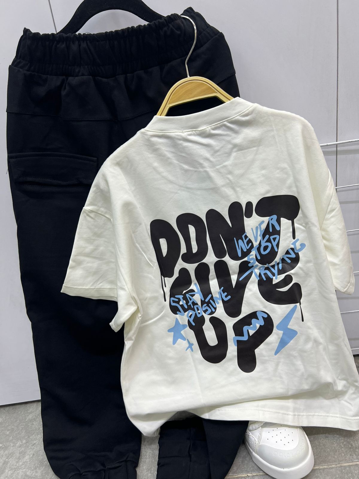 CONJUNTO DONT GIVE