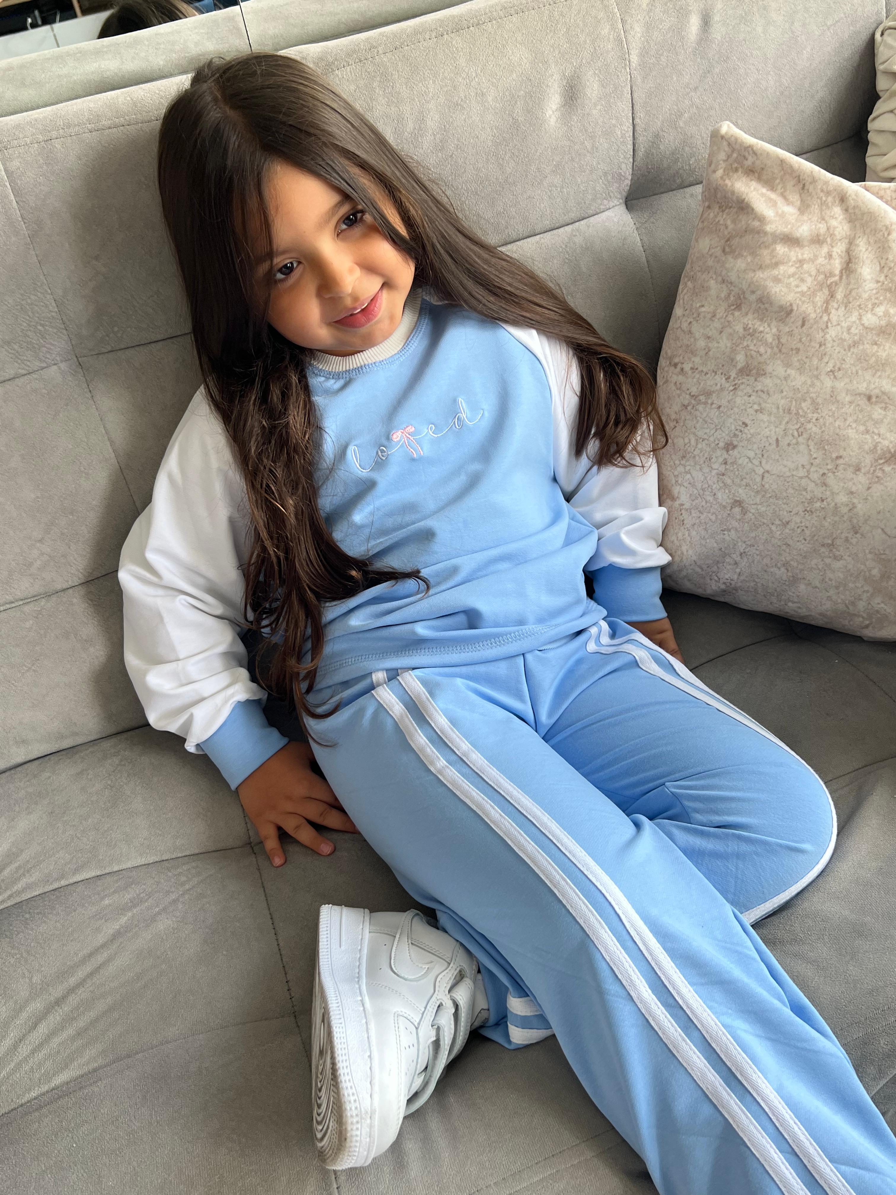 CONJUNTO LOVED BORDADO
