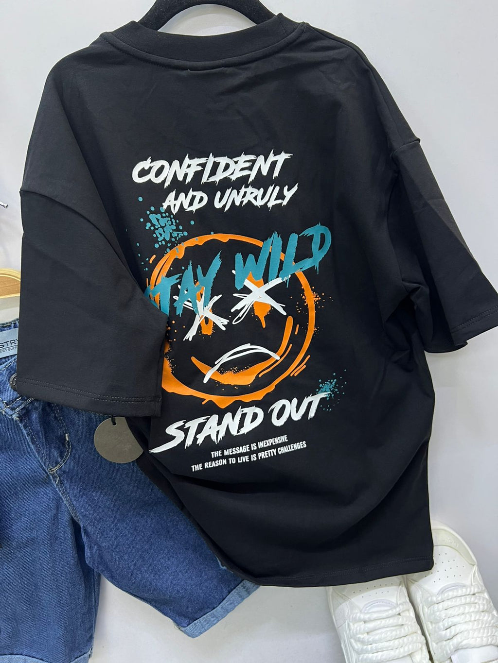 CAMISETA OVERSIZE CONFIDENT